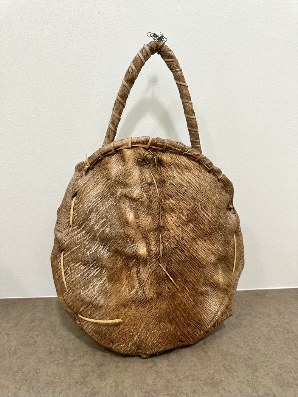 N/A round woven